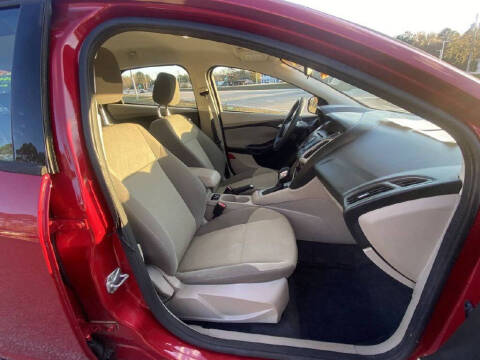 2012 Ford Focus SE
