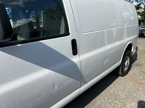 2015 GMC Savana 2500