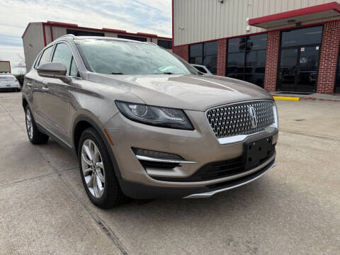2019 Lincoln MKC Select