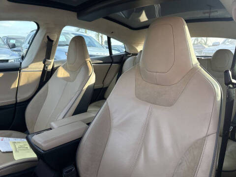 2012 Tesla Model S Performance