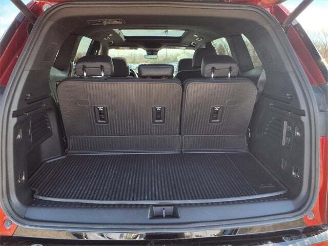 2024 GMC Acadia Denali