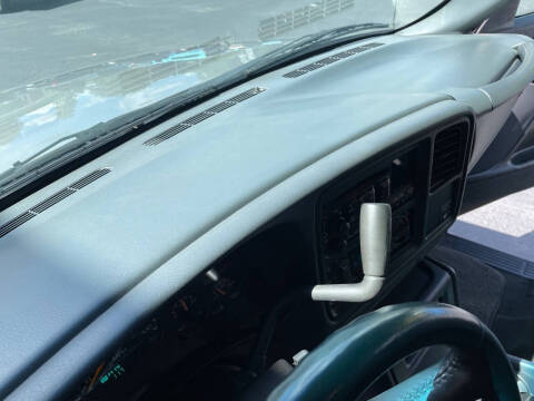 2000 Chevrolet Silverado 2500 LT