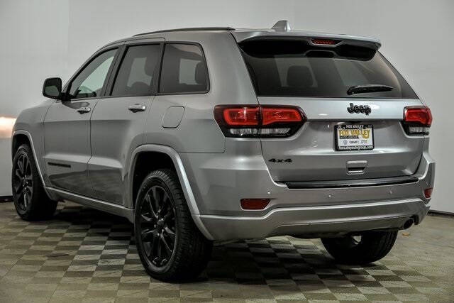 2017 Jeep Grand Cherokee Altitude