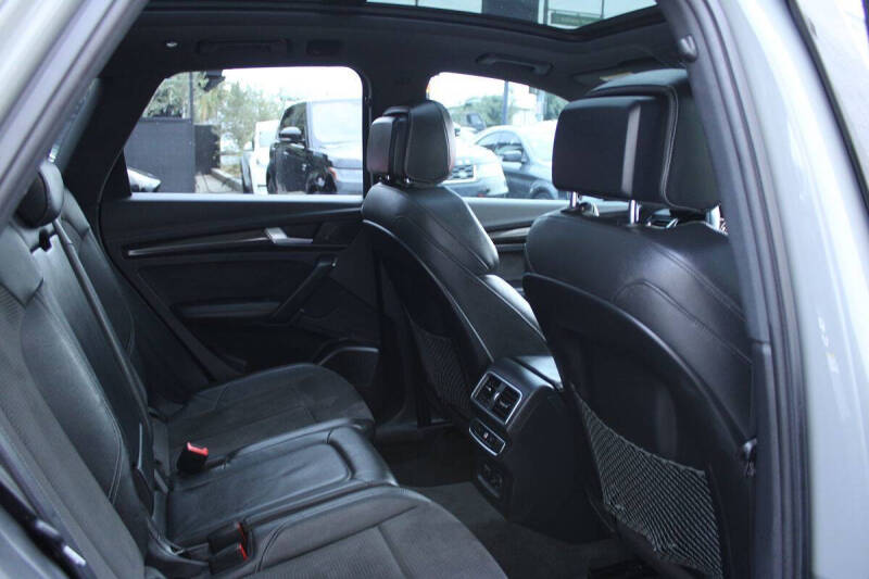 2019 Audi SQ5 3.0T quattro Prestige