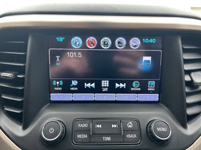 2019 GMC Acadia Denali