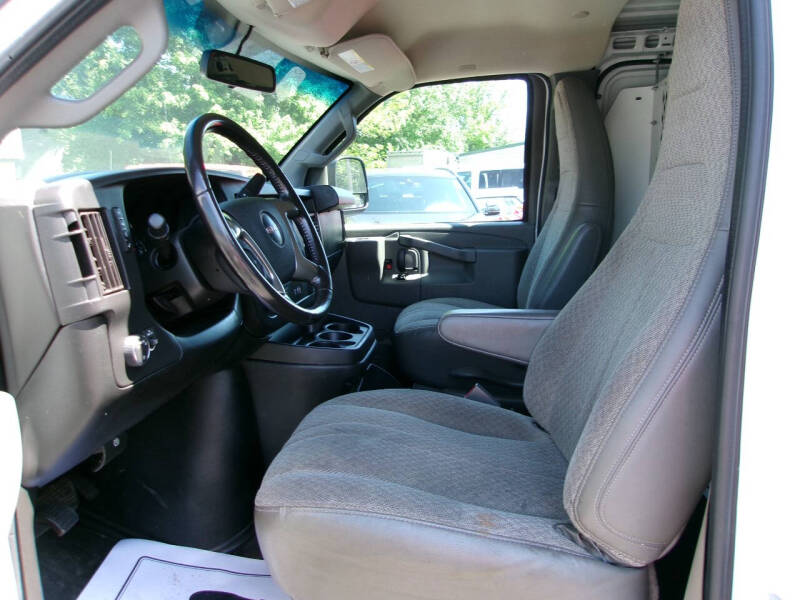 2019 GMC Savana 2500