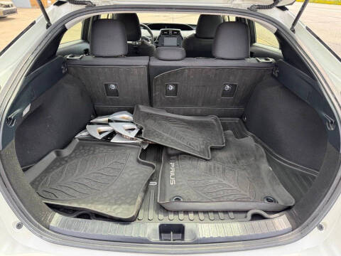 2017 Toyota Prius Three