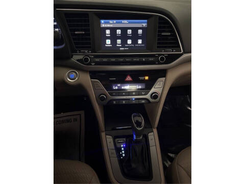 2018 Hyundai Elantra