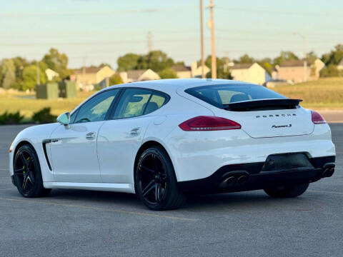 2015 Porsche Panamera S E-Hybrid