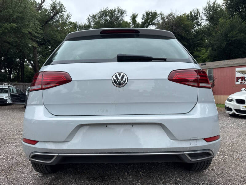 2020 Volkswagen Golf TSI