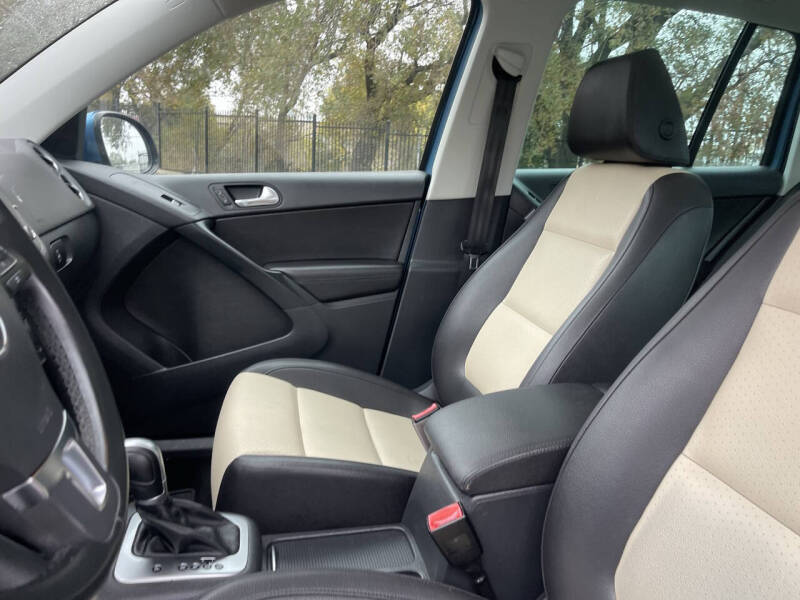 2017 Volkswagen Tiguan 2.0T Wolfsburg Edition