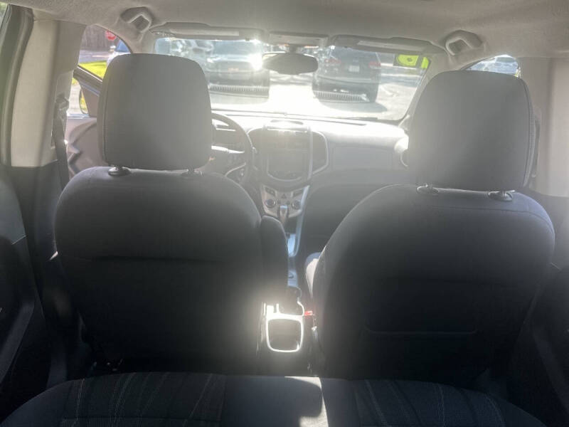 2016 Chevrolet Sonic LT Auto