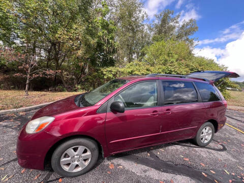 2004 Toyota Sienna