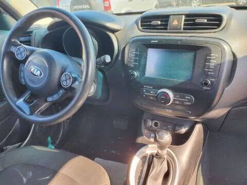 2018 Kia Soul +