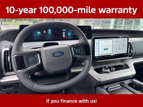 2025 Ford Expedition Active