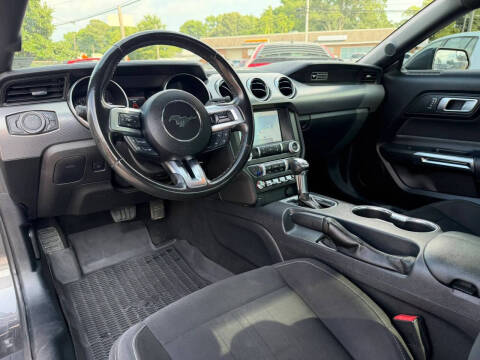 2020 Ford Mustang