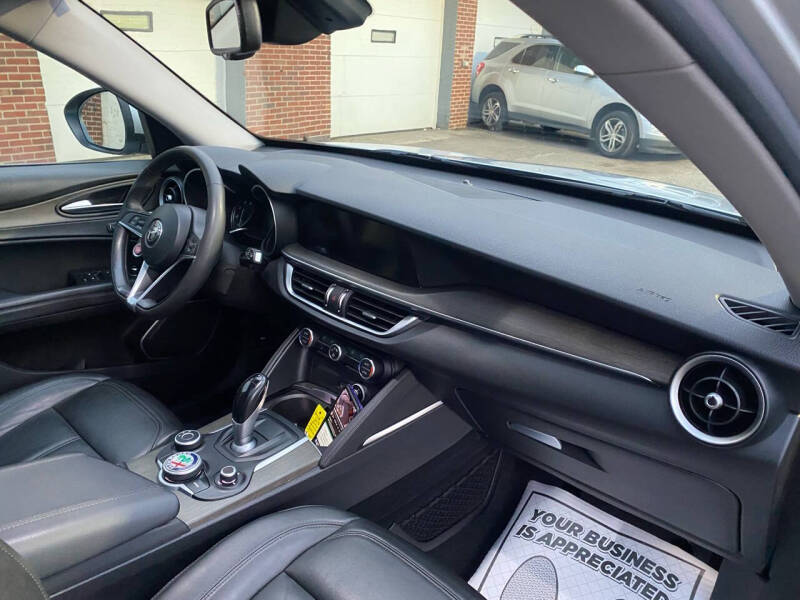 2018 Alfa Romeo Stelvio Ti