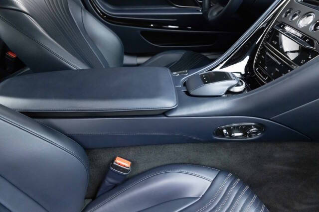 2018 Aston Martin DB11 V12
