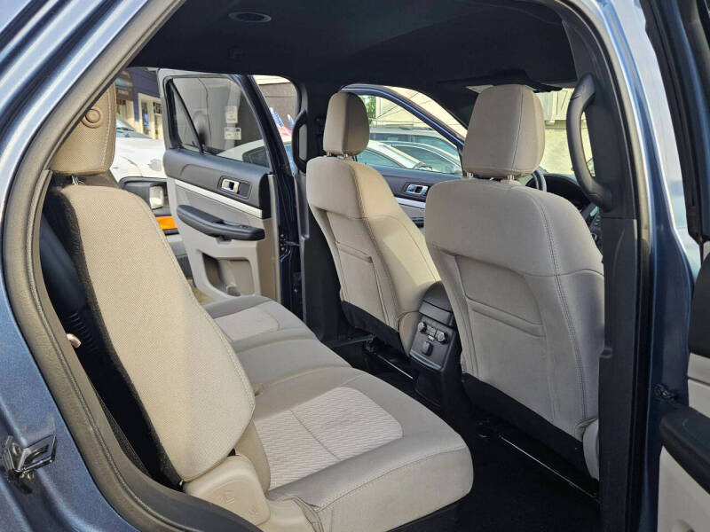 2018 Ford Explorer