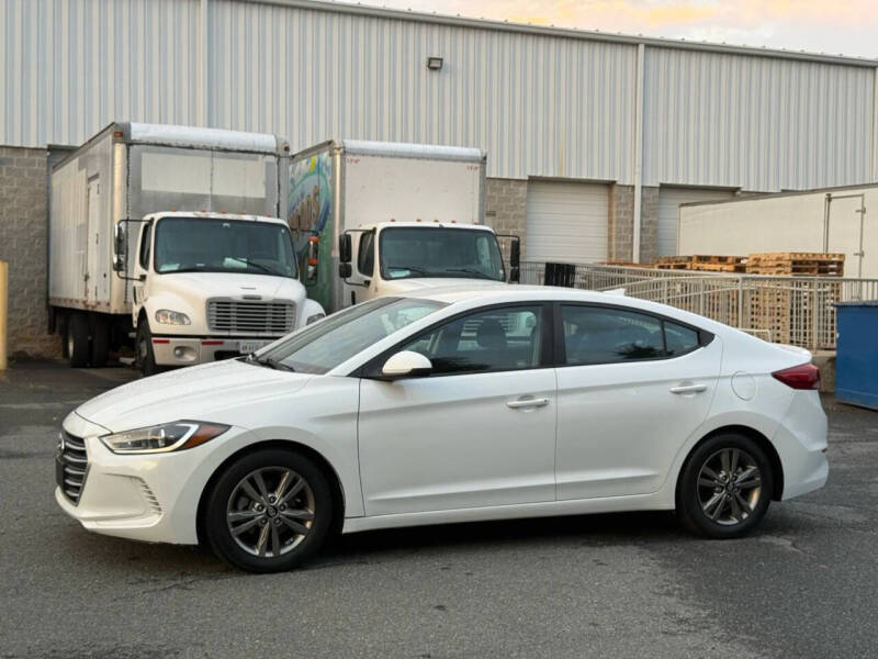 2018 Hyundai Elantra