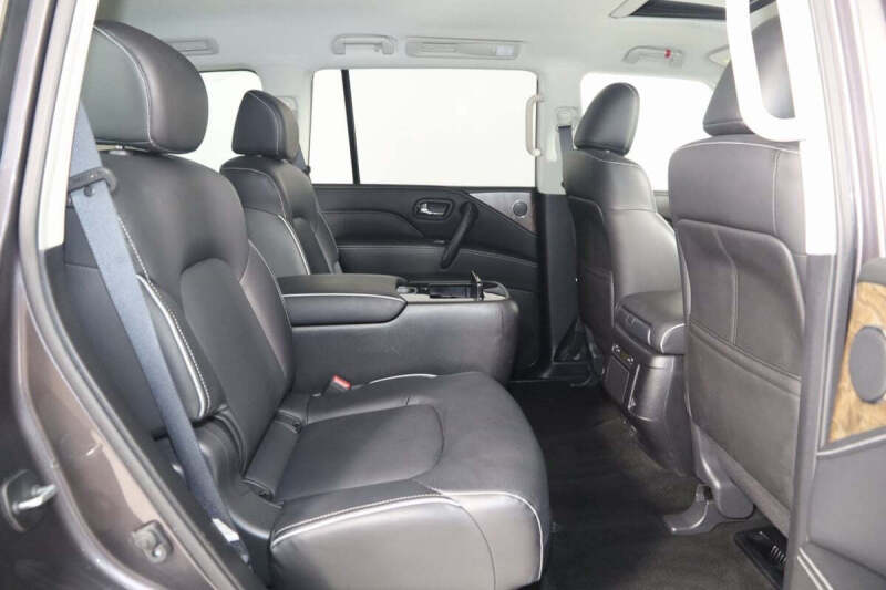 2023 Infiniti QX80 Premium Select