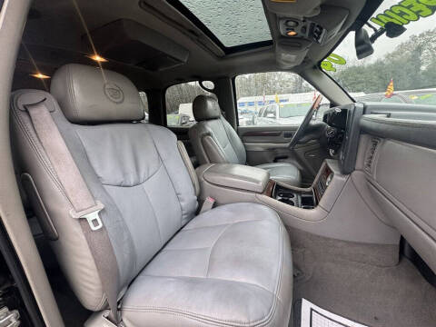 2004 Cadillac Escalade
