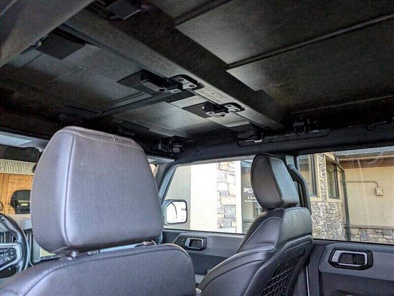 2022 Ford Bronco Black Diamond