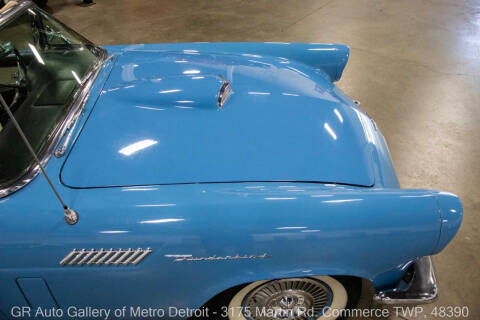 1957 Ford Thunderbird