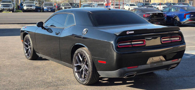 2020 Dodge Challenger SXT