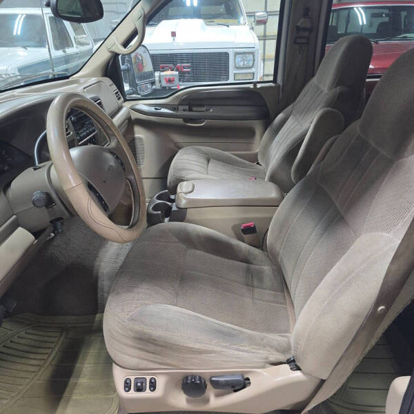 2000 Ford Excursion XLT