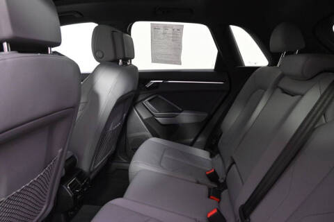 2022 Audi Q3 quattro S line Prem Plus 45 TFSI