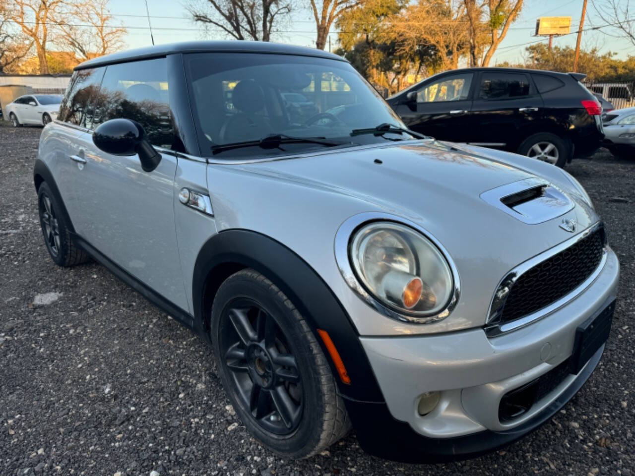 2011 MINI Cooper for sale at AUSTIN PREMIER AUTO in Austin, TX