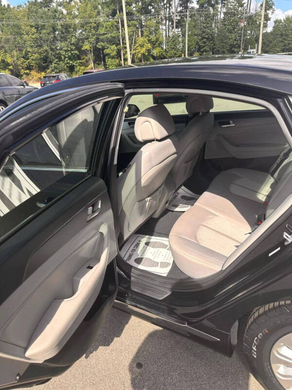 2017 Hyundai Sonata Hybrid SE