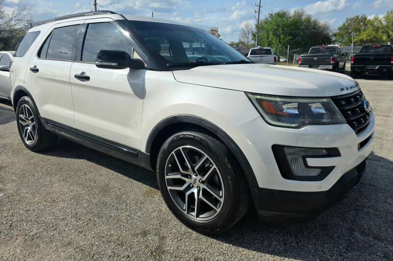 2017 Ford Explorer Sport