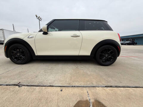 2015 MINI Hardtop 2 Door Cooper S