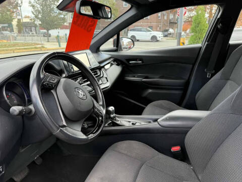 2018 Toyota C-HR XLE Premium