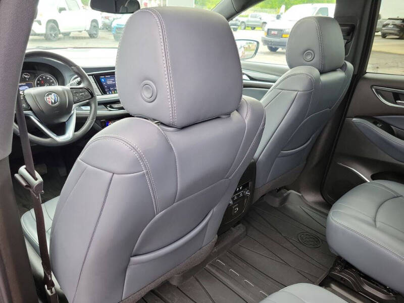 2024 Buick Enclave Essence