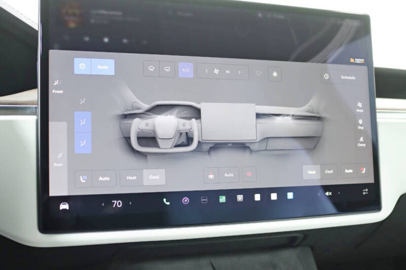 2023 Tesla Model X Standard Range