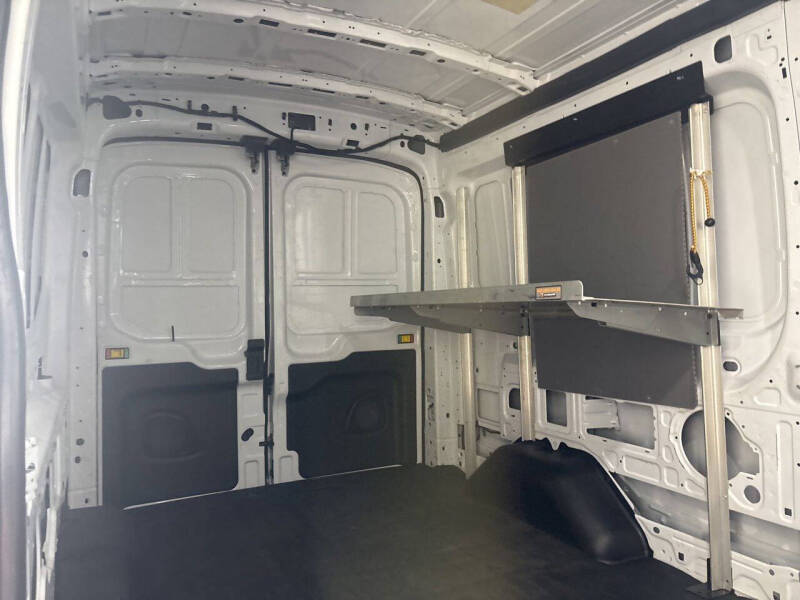 2023 Ford Transit