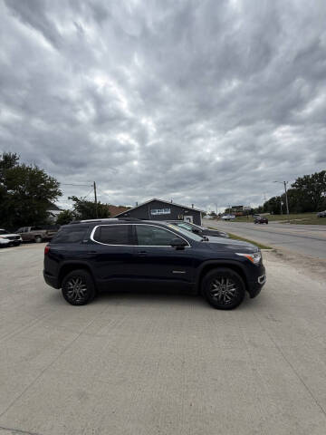 2017 GMC Acadia SLT-1