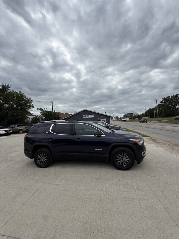 2017 GMC Acadia SLT-1
