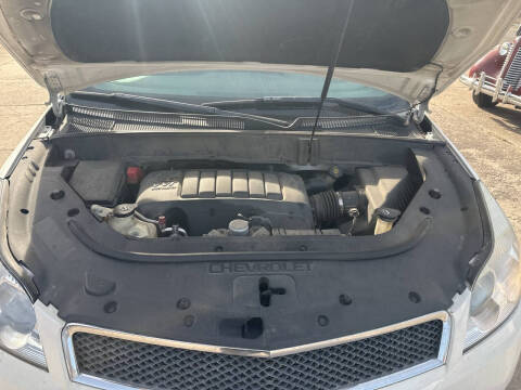 2011 Chevrolet Traverse LS