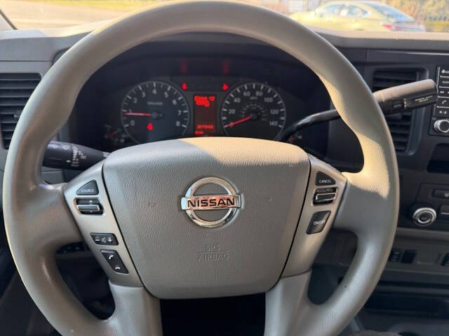 2019 Nissan NV 2500 HD SV