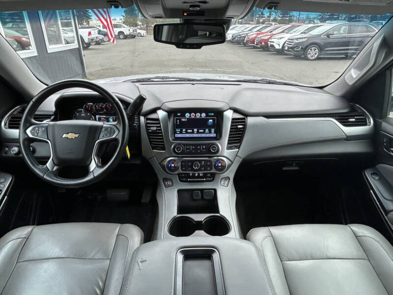 2016 Chevrolet Suburban LT