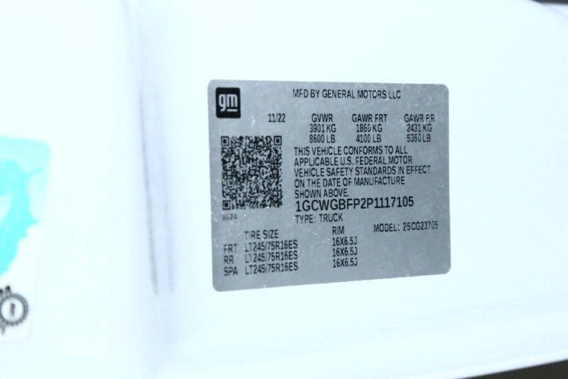 2023 Chevrolet Express 2500