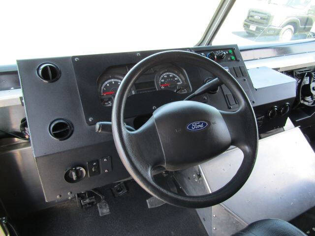 2016 Ford E-Series