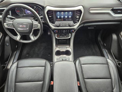 2022 GMC Acadia SLT