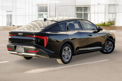 2025 Kia K4 LX