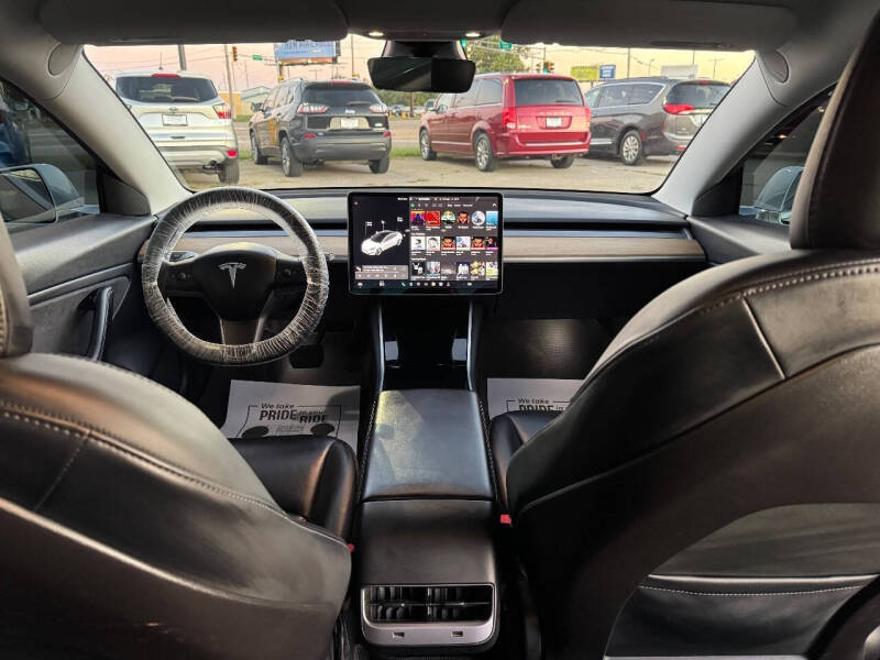 2020 Tesla Model 3 Long Range