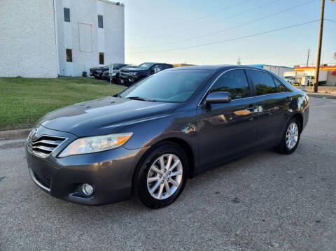 2011 Toyota Camry for sale at DFW Autohaus in Dallas TX